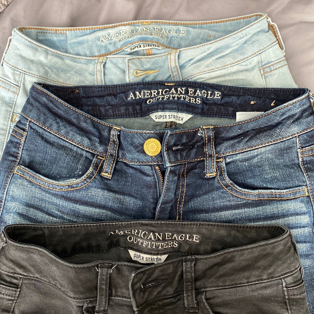 3 pair American Eagle Jeans, Size 2